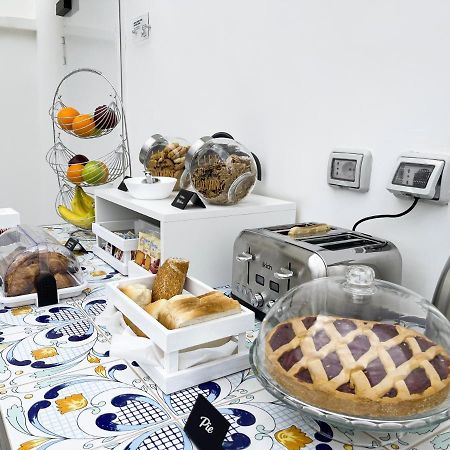 Villa Gabriella - Rooms & Breakfast Sant'Agnello Exterior foto