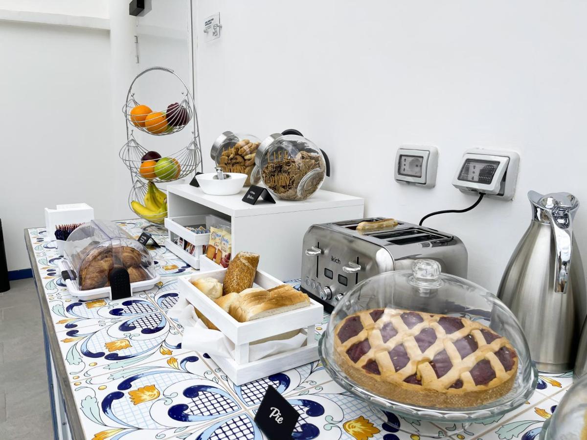 Villa Gabriella - Rooms & Breakfast Sant'Agnello Exterior foto